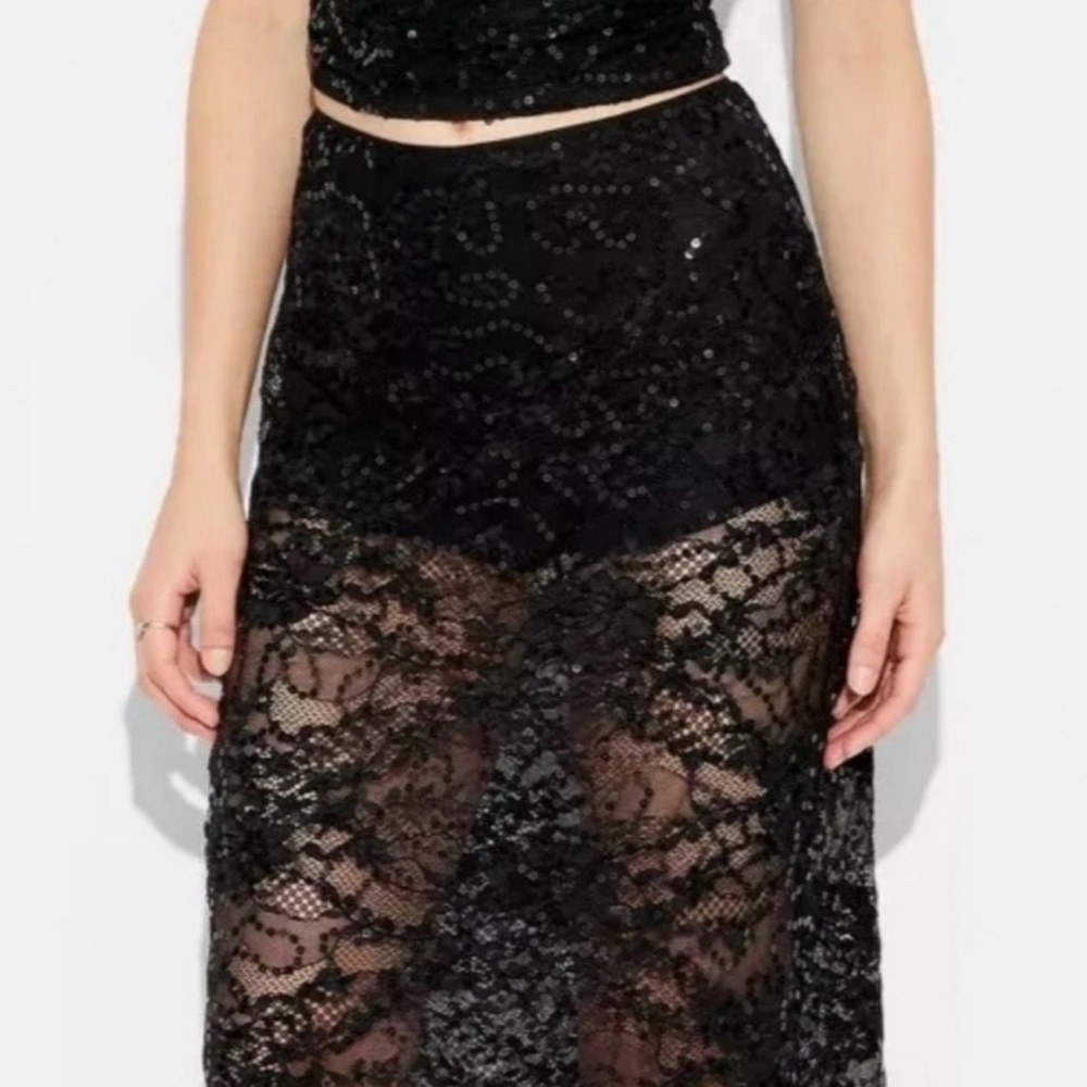 NWT WILD FABLE BLACK LACE SEQUINS SKIRT size M - Picture 3 of 5